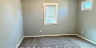 415 South Victor Avenue Gallery 15