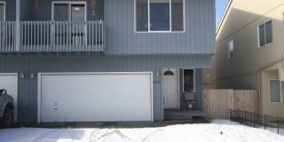 4 Bedroom Eagle River Condo Gallery 1