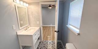 2311 Fairleigh Street Gallery 14