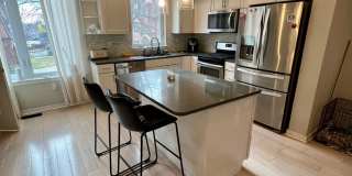 Gorgeous 3-Bedroom Townhome with One-Car Garage in Olde Kensington! Available mid-August! Gallery 12