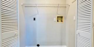 706 SE 13th Court unit: C Gallery 32