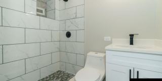 1649 Paulina Gallery 5