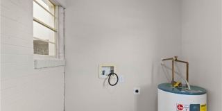 500 Bethania Street Gallery 13