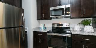 Verde at Howard Square East Gallery 2