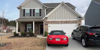 Beautiful. spacious 4 bedroom house in Athens, GA! Gallery 1
