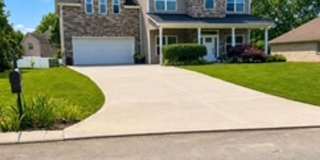 Maryville 37803 - 3 bedroom 2.5 bath home - Call Debra Johnson (865) 591-8281 Gallery 1