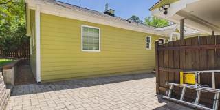 2912 Oberlin Road Gallery 53