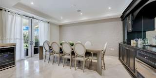 520 N Parkway Gallery 13