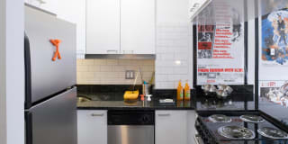 Algonquin Apartments Gallery 34