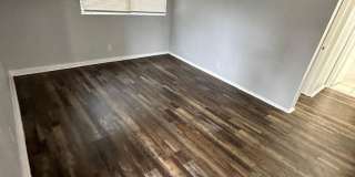 1364 Harrison St. Gallery 8