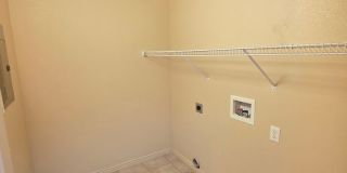 Hidden Valley Town Home Gallery 11
