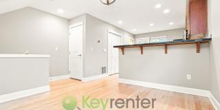 Elegant Three Bedroom Home with Office and Balcony Gallery 9