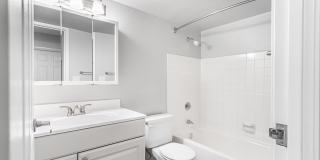 Luxe at Meridian Gallery 22