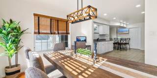 700 N Surrey Ave Gallery 8