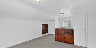 $1250 3 bed Bungalow Gallery 21