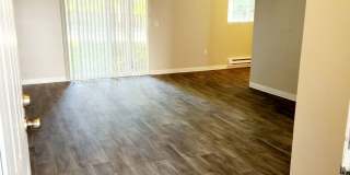 Glenbrooke Gallery 16