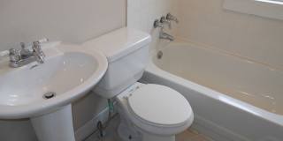 Charming 2Bed 1 Bath Home  Perfect for Families, Accepts Section 8/Housing Vouchers! Gallery 6