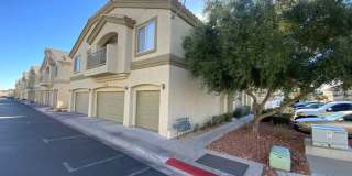 2 Story Henderson home, open floorplan, close to shopping Gallery 1