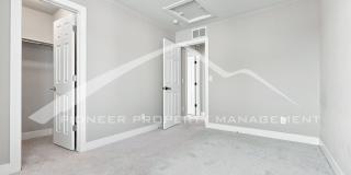 Spacious Townhouse with Central AC and 2-Car Garage Gallery 20