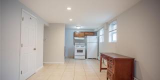 237 E Broadway Gallery 5