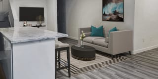 1944 State Street Gallery 1