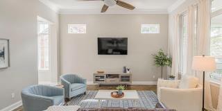 202 Student Lane Gallery 10