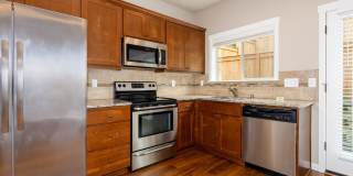Garage, Backyard, 3 Bedroom - Now Leasing Gallery 1