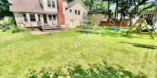 Lovely Home In Nall Hills-Available in AUGUST! Gallery 37