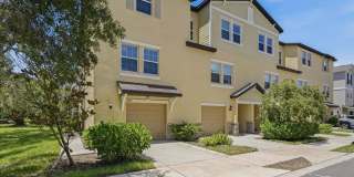 Gated Townhouse Community – Palm River | Just 10 Minutes from Downtown Tampa Gallery 1