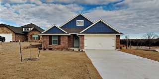 Very nice 3 Bedroom, 2 Bathroom 2 Car garage with Storm Shelter in East Edmond Gallery 1