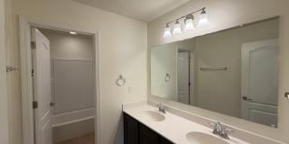 4 Bedroom + Office Home Available Near Loma Colorado Blvd NE & Broadmoor Blvd NE in Rio Rancho! Gallery 14
