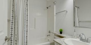 Aria on the River Gallery 12