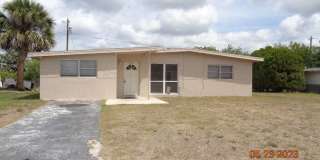 2 Bed/ 1.5 Bath Home with Bonus Room Gallery 8