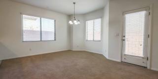 4 BEDROOM HOUSE IN HENDERSON!! Gallery 8