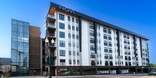 Novi at Concord Gallery 19