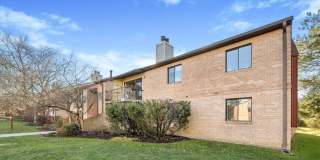 40 LE FORGE Court unit: 40 Gallery 1