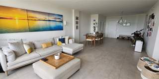 90 Edgewater Dr Gallery 1