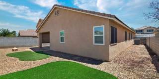MOVE-IN READY SINGLE STORY 3-BEDROOM HOME IN LAS VEGAS! Gallery 29
