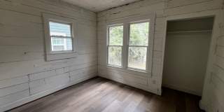 2BD/1BA Home in the Heart of Waco Gallery 6