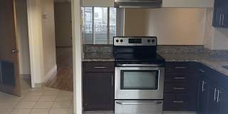 2-bed & 1.5 bath Townhouse with AC & Parking in Boston Landing  Family + Pet Friendly Gallery 12