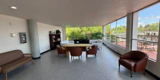 Updated 2-Bedroom Condo with Water Views, 2 Parking Spaces & Poolside Location Gallery 38
