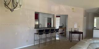 402 SW 158th Ter Gallery 9