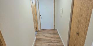 Renton Sunset Heights Condominiums - 2 bedroom 1 bathroom lower floor unit - W/S/G included- Available NOW!! Renton Sunset Heights Condominiums - 2 bedroom 1 bathroom lower floor unit - W/S/G included- Available NOW!! Gallery 4