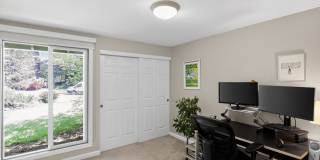 Fully Remodeled Single-Level in Four Seasons — Central A/C, Dual-Pane Windows, Engineered Hardwoods Throughout Gallery 14