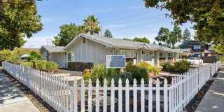 Beautiful 1-Bedroom Apartment with ADU in Downtown Palo Alto – Available Now! Gallery 1