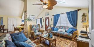 204 Randall Avenue Gallery 10