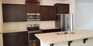 Room in 4 Bedroom Home at Sharonbrook Dr Gallery 1