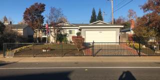 Clean Neat 3 Bedroom 2 Bathroom 1008 sft Rancho Cordova Home for Lease. Gallery 1