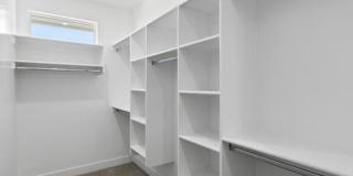 Beautiful 3 Bedroom 2.5 Bathroom Home Gallery 23