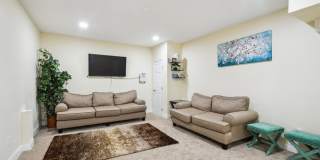 Charming 4BR House in Parker with 900 sq feet Finished Basement Gallery 48